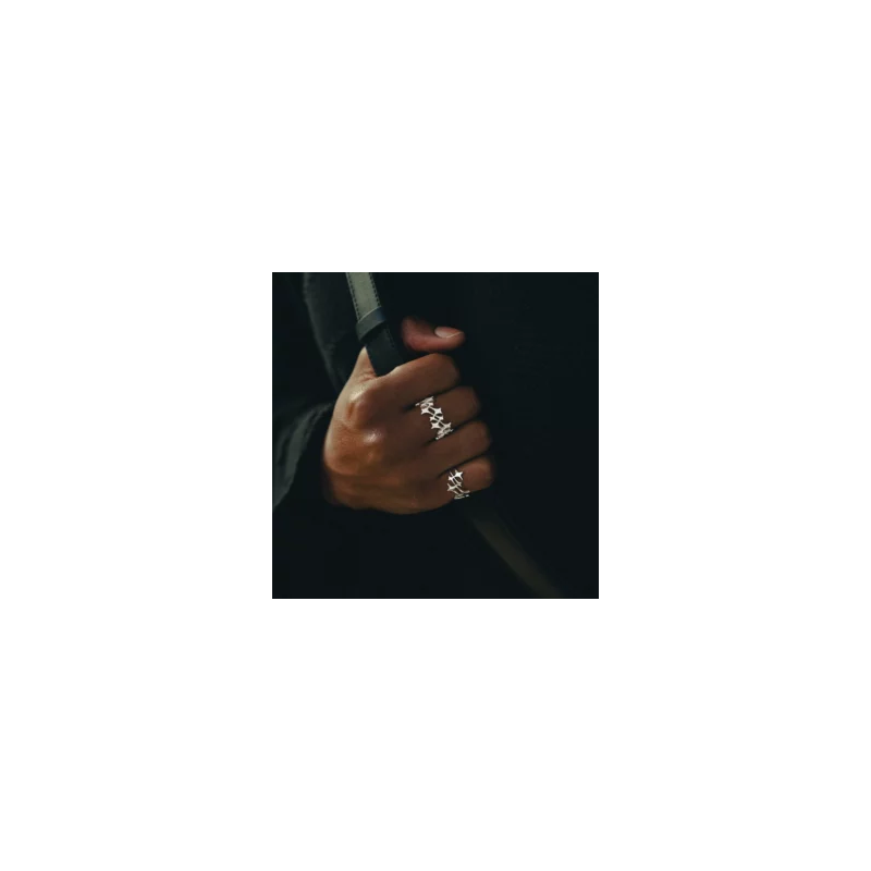 Monogram ring